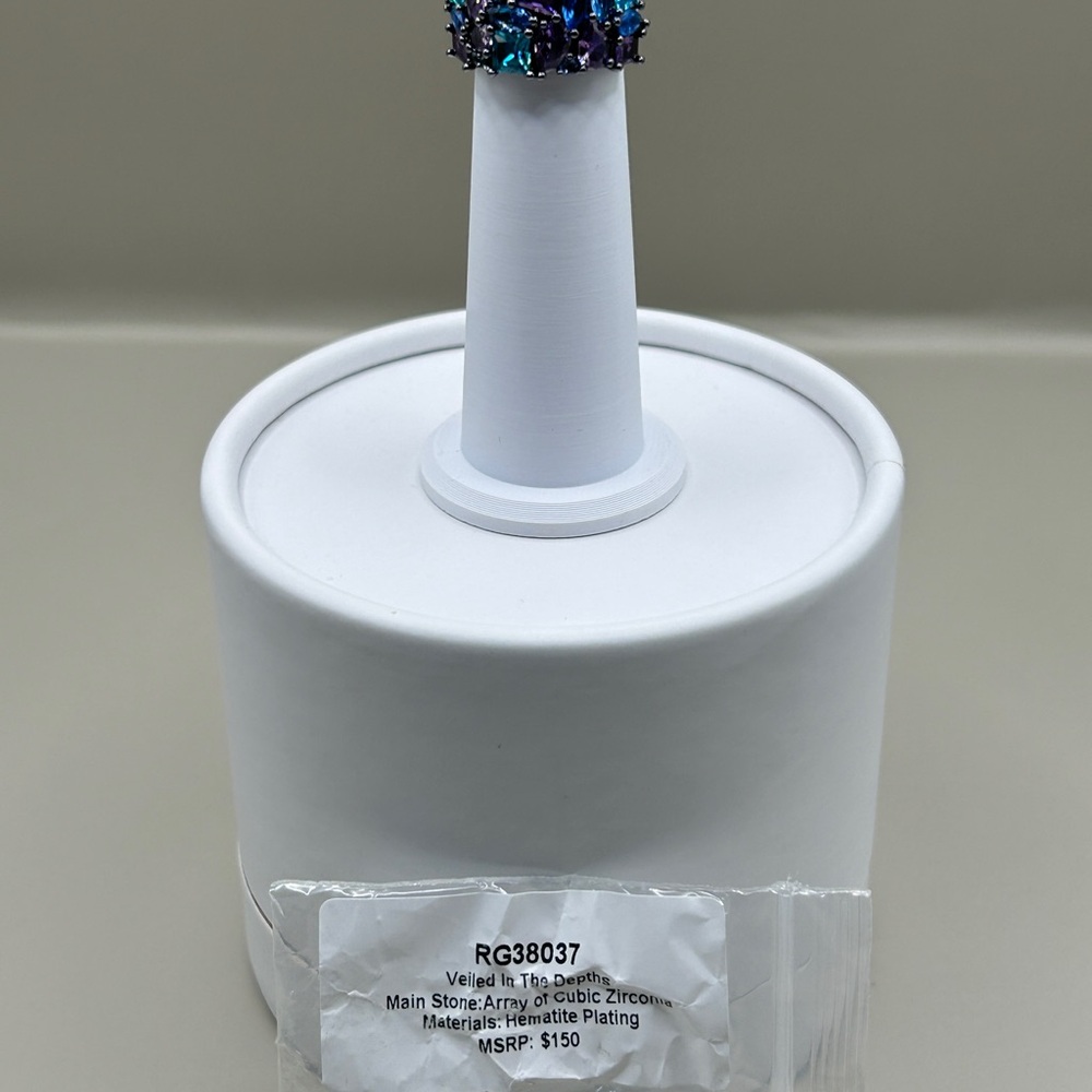 Veiled Illusions Blue and Silver Ring